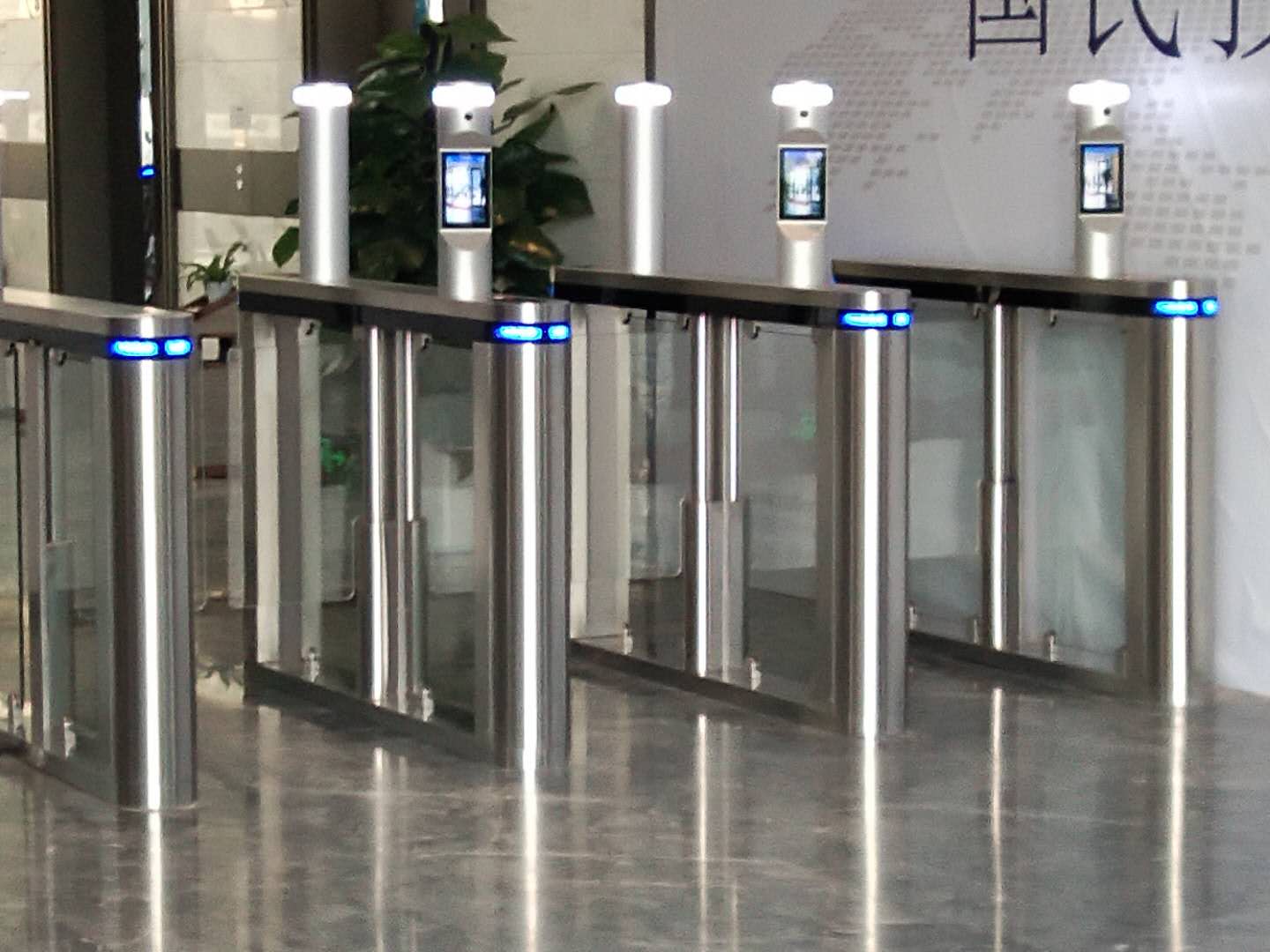 深圳國(guó)民技術(shù)大廈速通門