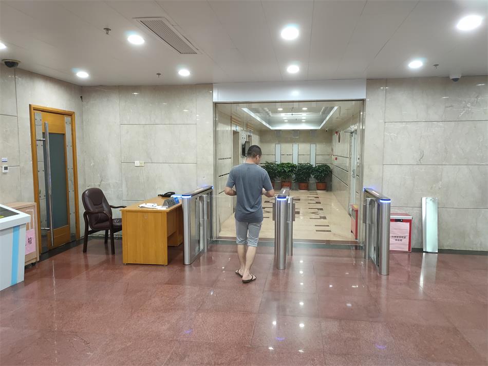 國家稅務總局汕頭市龍湖區(qū)稅務局